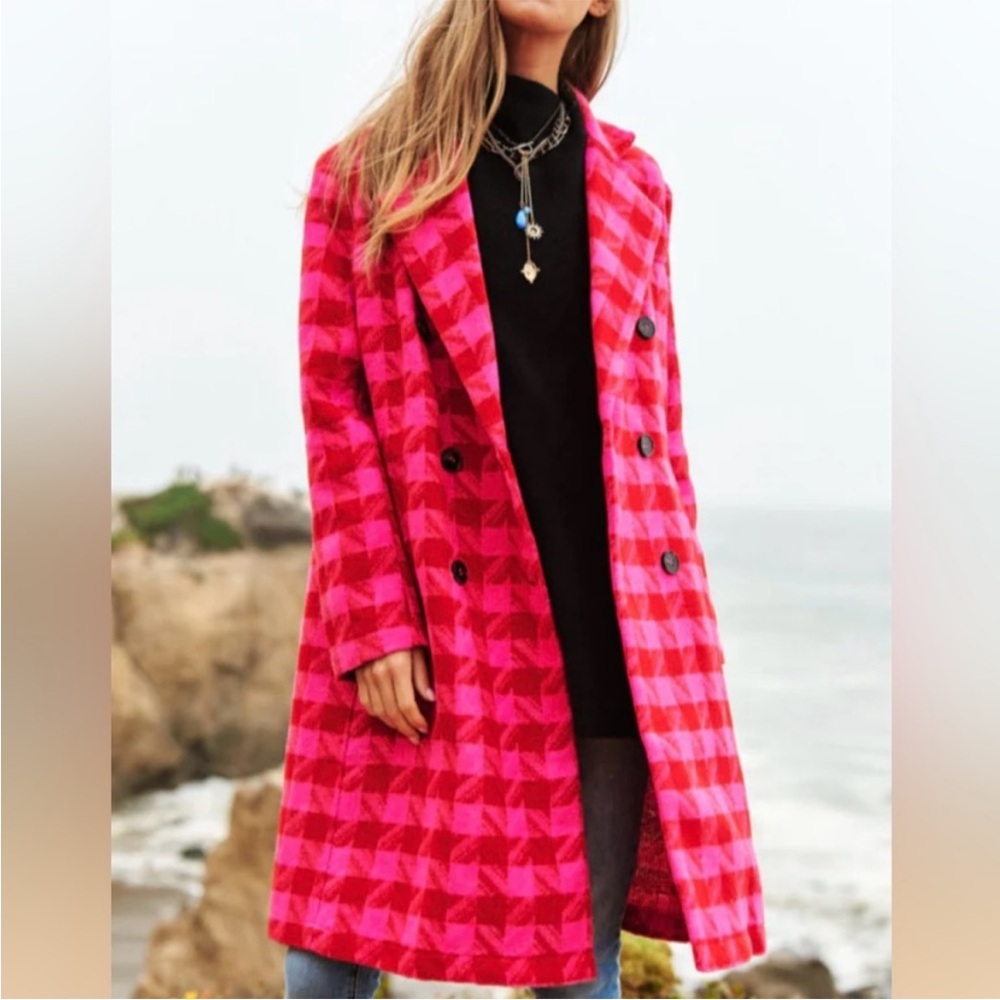 DAVI & DANI Vibrant Pink & Red Houndstooth Trench Coat size: 1x & 2x.